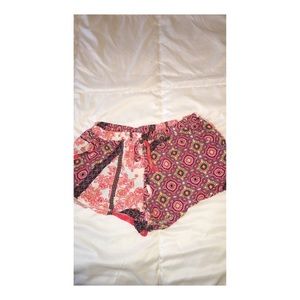 Patterned shorts